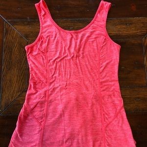 Lululemon ruffled back top